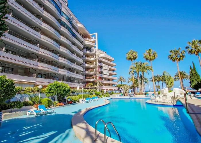 Marta - Stunning Sea View In Κάλπε