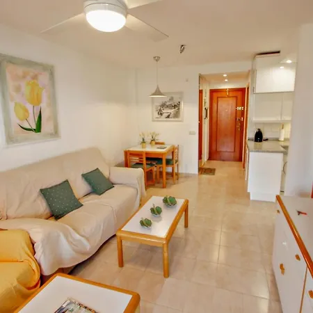 Marta - Stunning Sea View In Apartamento
